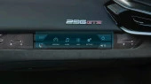 Verre protecteur Pixsel sur le moniteur FERRARI 296 - 9.2“ 2022 -
