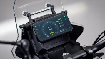 Beschermglas Pixsel Op de snelheidsmeter van de motorfiets CFMOTO 450MT 6.8“