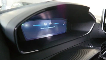 Beschermglas Pixsel Op het dashboard PEUGEOT 2008 - 9.7“ 2024 -