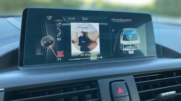 Beschermglas Pixsel Op de monitor BMW 2 / M2 - 10.6“ 2014 - 2020 (F22, F23, F45, F46, F87)
