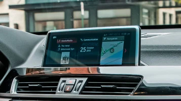 Beschermglas Pixsel Op de monitor BMW X1 - 10.2“ 2019 - 2022 (F48)