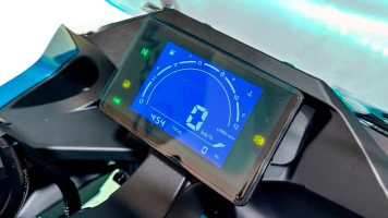 Beschermglas Pixsel Op de snelheidsmeter van de motorfiets CFMOTO CF LIFE 250SR 2022 + 6.9“