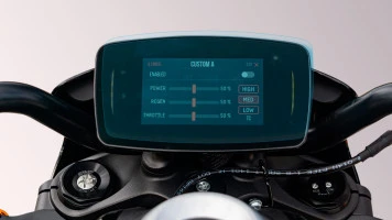 Beschermglas Pixsel Op de snelheidsmeter van de motorfiets LIVEWIRE 2022 ONE 7.5“